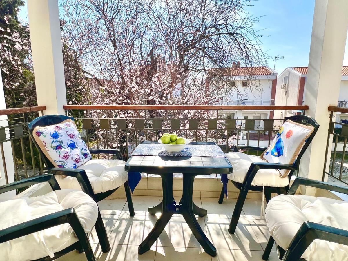 Sea Side Malibu Villa Nikiti  Bagian luar foto
