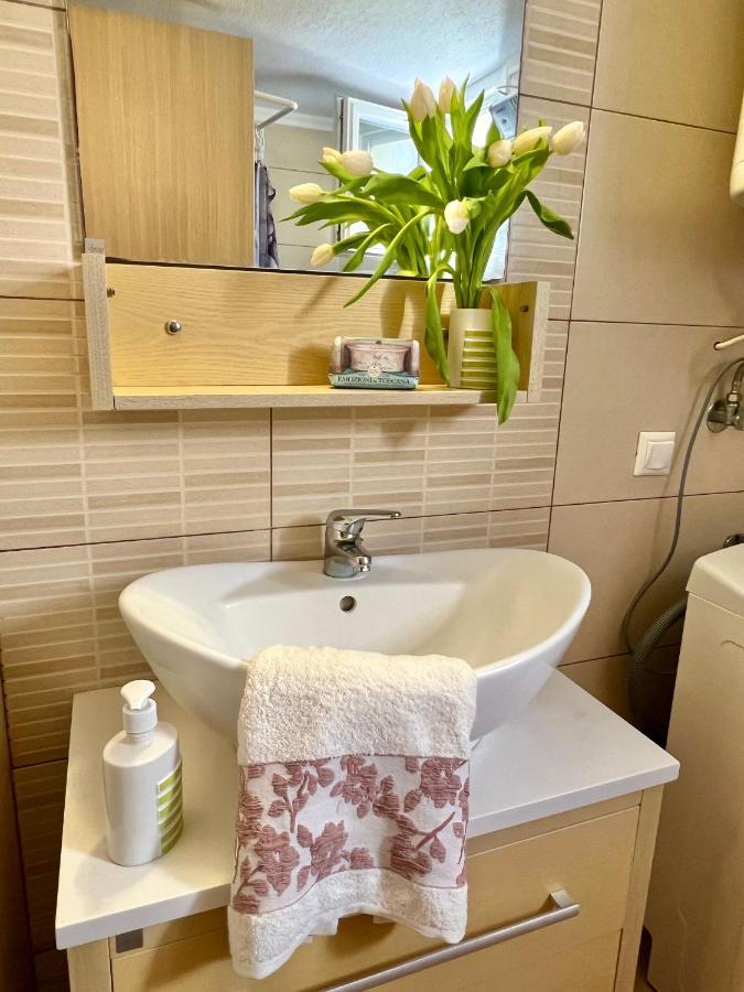 Sea Side Malibu Villa Nikiti  Bagian luar foto
