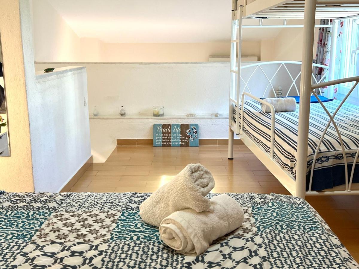 Sea Side Malibu Villa Nikiti  Bagian luar foto