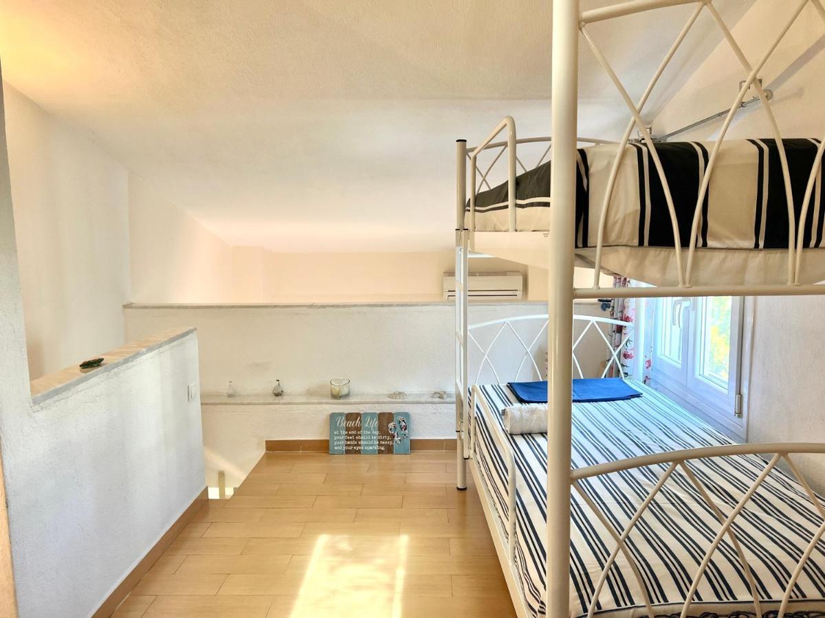 Sea Side Malibu Villa Nikiti  Bagian luar foto